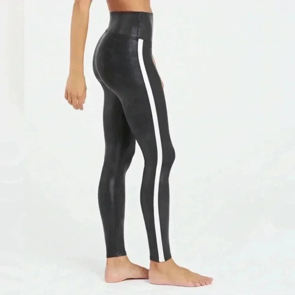 Spanx I S - Picture 7 of 13